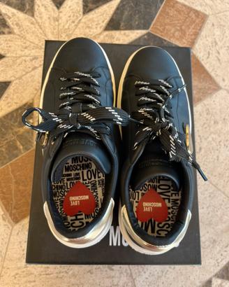 Scarpe Love Moschino