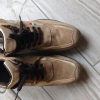 Scarpe scamosciate marroni 