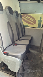 Renout 7 posti richiedibili