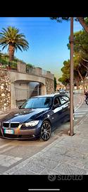 BMW 320 2008