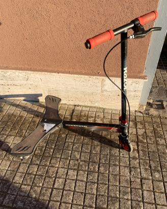Razor monopattino a tre ruote