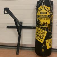 Sacco da boxe Domyos  con supporto da muro