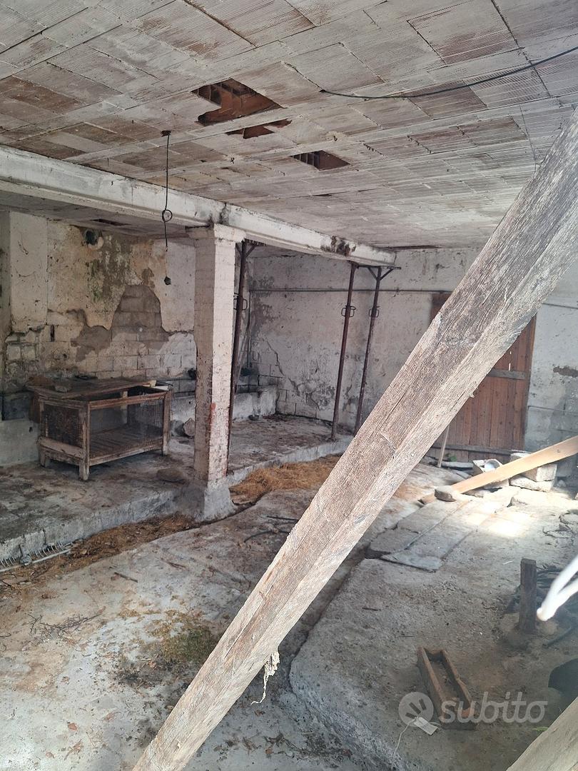 rustico stalla con fienile - Vista 2