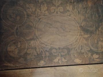 tavolino ,scrittoio,postazione trucco.