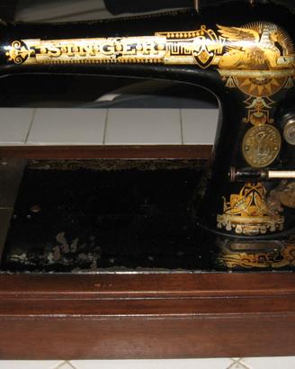Macchina da cucire Singer fine 800