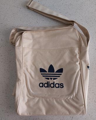 Borsa Adidas a tracolla