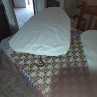 2 Due assi da stiro portatili.