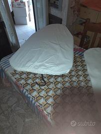 2 Due assi da stiro portatili.