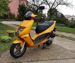 Aprilia leonardo 125 4t