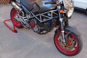 Monster s4 916 senna