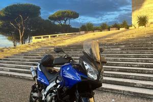 Suzuki v-strom DL 650