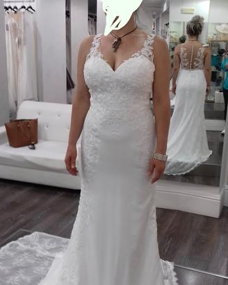 Abito da sposa taglia S/M con borsetta coordinata