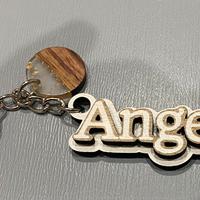 Portachiavi in legno con nome personalizzato