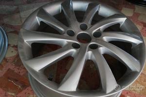 4 cerchi 17 alfa romeo giulietta