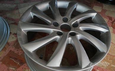 4 cerchi 17 alfa romeo giulietta