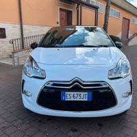 Ds DS3 3 1.2 VTi 82 Just Black