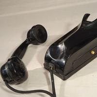 Citofono Urmet vintage in bachelite