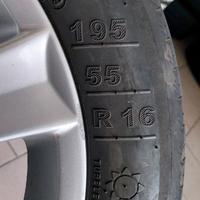 pneumatici con cerchi in lega