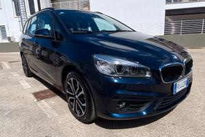 BMW 218D 7 posti Gancio Traino cambio automatico