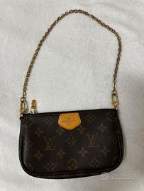 Louis Vuitton Pochette