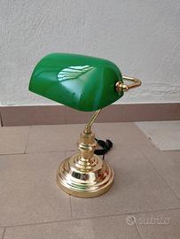 lampada da scrivania modello Churchill 