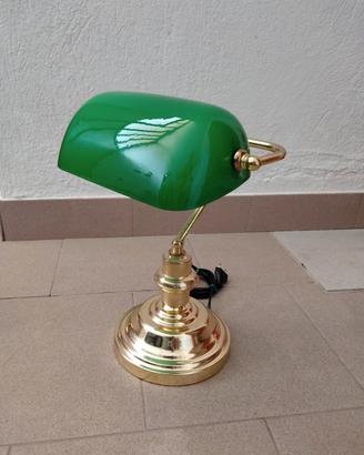 lampada da scrivania modello Churchill 