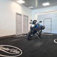 MV AGUSTA STRADALE 800