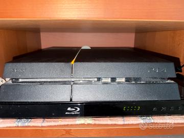 PlayStation 4 + 3 controller + Fifa 18