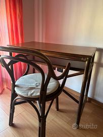 Scrivani e libreria in bambu