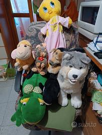 peluches  2  cani ,ranocchia ecc.