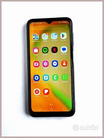 Samsung Galaxy A04 32GB — display 6,5" HD+