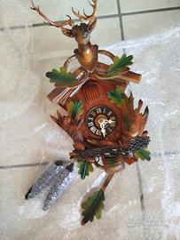 antico orologio a cucù 