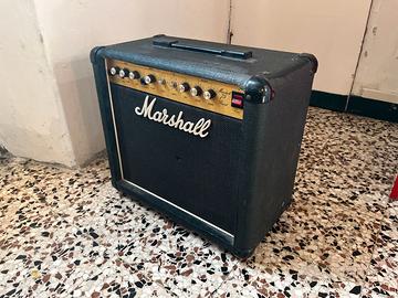 amplificatore per chitarra combo vintage Marshall