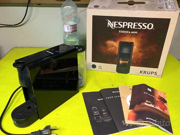 Macchina caffè Nespresso mini