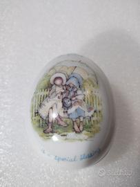 UOVO IN PORCELLANA HOLLY EDIZIONE LIMITATA 