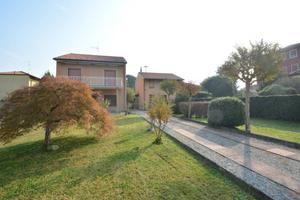 Villa di 2 m² con 4 locali a Cavenago di Brianza
