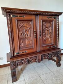 mobiletti per la sala