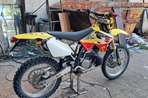  Suzuki Rm 250 2 tempi