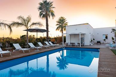 Villa con piscina a selinunte