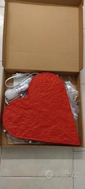 Lampada Ikea Strala cuore rosso