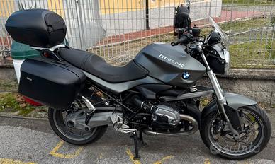 BMW R1200R