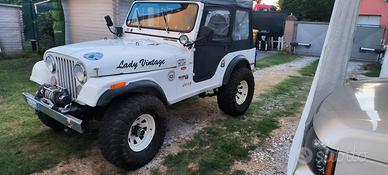 jeep CJ 5V8