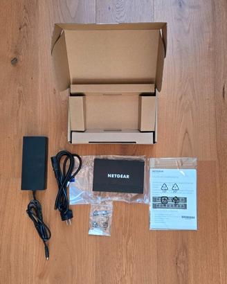 NETGEAR GS308EPP PoE+ 123W – 8 Porte Gigabit Smart