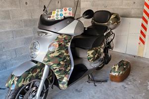 Scooter Aprilia 500 Scarabeo