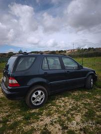 Mercedes ML