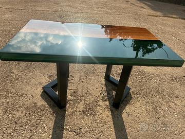 Tavolino/Tavolo/Table