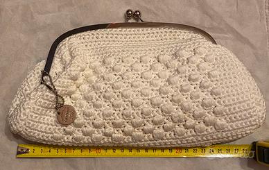 Pochette bianca Camomilla