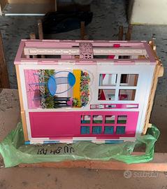 Casa barbie con accessori