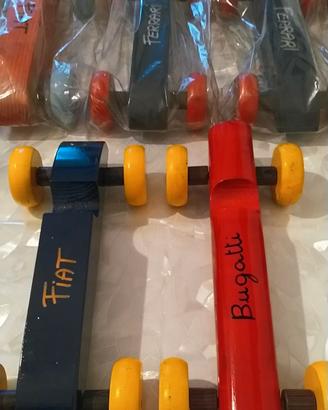 MACCHINA GIOCATTOLO IN LEGNO TRAINABILE 30cm FATTA