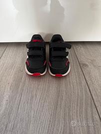 Scarpe adidas
